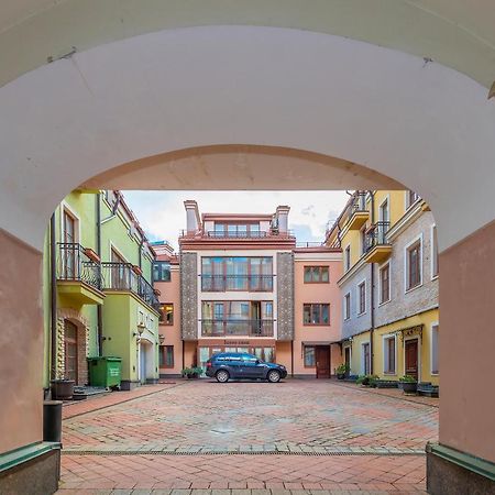 Luxury Gaono Apartments Vilnius Old Town I Self Check In I Free Private Parking Экстерьер фото